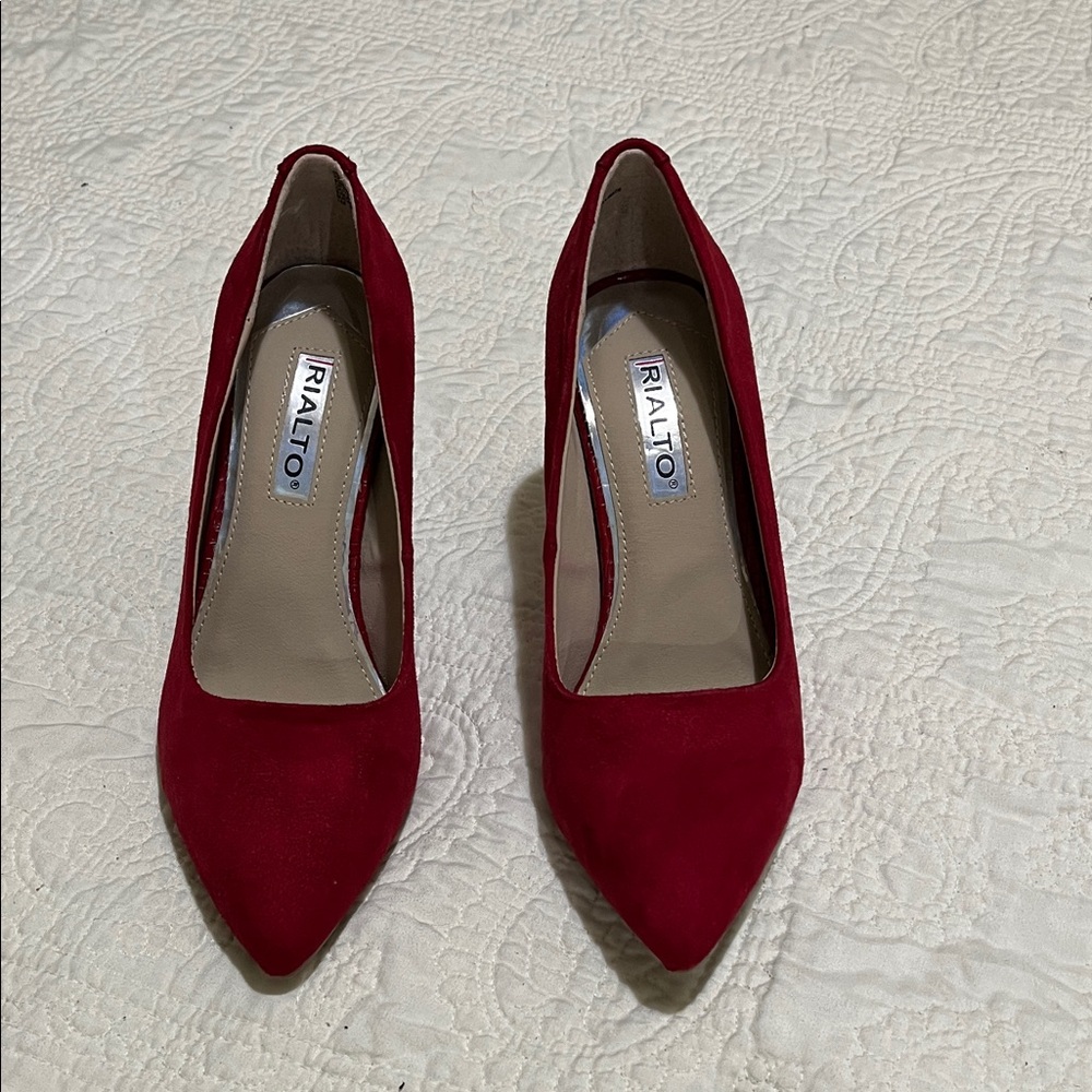 Rialto Women's Bold Red Heels